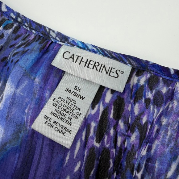 CATHERINES 5X 34/36W Blue Purple Snake Print Embellished Neckline Tunic Top - Picture 4 of 6
